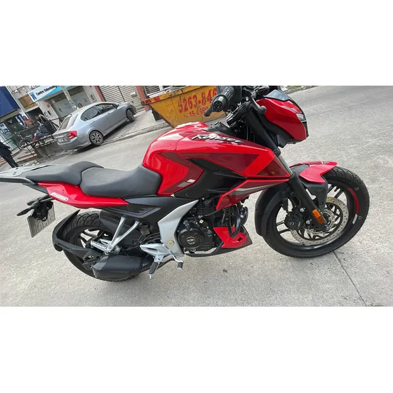 Vendo Rouser N250.  Sacada El 15 De Diciembre De 2024 0km En