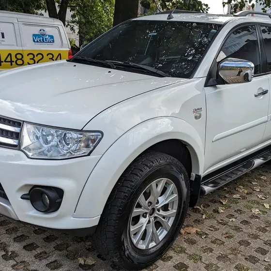 Mitsubishi Nativa 2015 3.0l Sport Fl