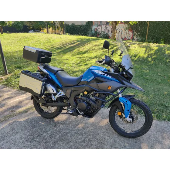 Corven Touring Triax 250 - Impecable!