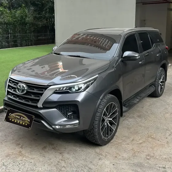 Toyota Fortuner 2023 2.4 Diesel