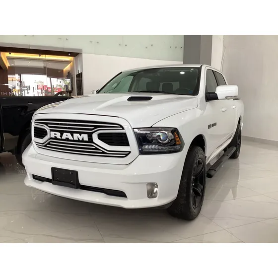 Ram Ram 5.7 Hemi Sport Crew Cab 4x4 At