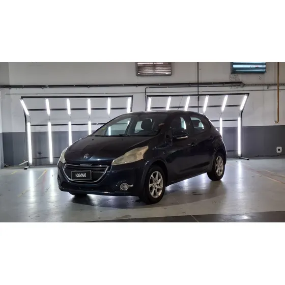 Peugeot 208 1.5 Allure Touchscreen