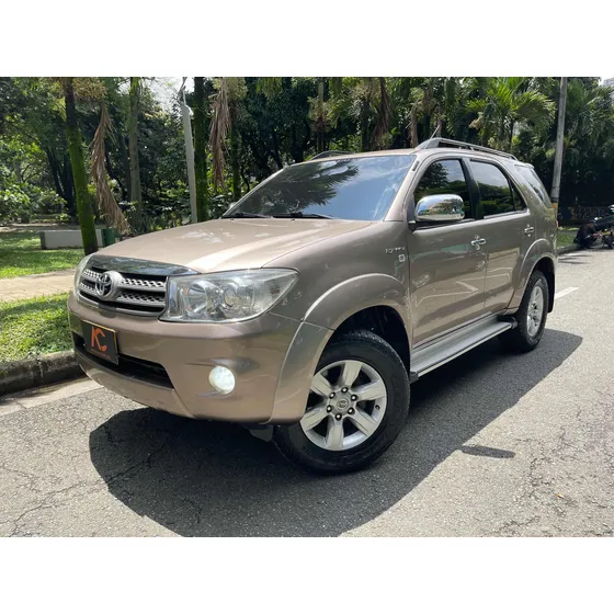 Toyota Fortuner 2.7l
