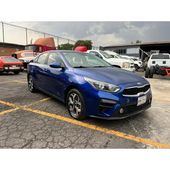 Kia Forte 2.0 L Mt
