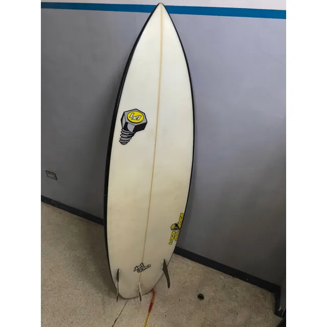 Tabla Surf Mbr 70  Largó 19 Ancho Con Estuche Para 2 Tablas