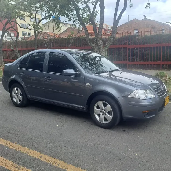 Volkswagen Jetta V 2013 2.0 Europa