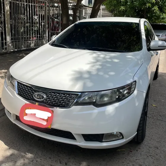 Kia Cerato Forte 2012 1.6