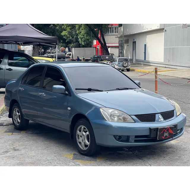 Mitsubishi Lancer Sedan