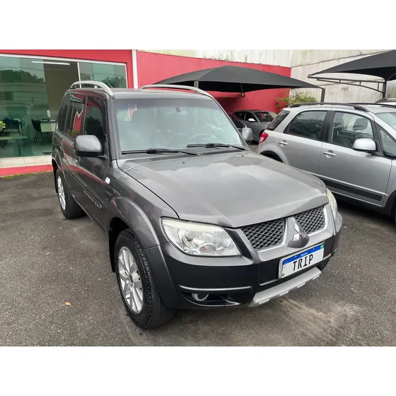Mitsubishi Pajero Tr4 2.0 4x2 Flex Aut. 5p