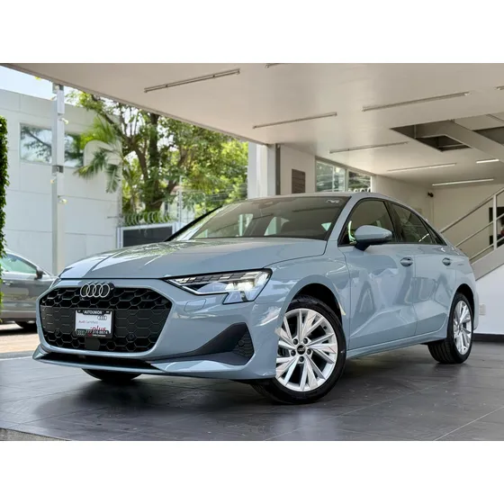 Audi A3 1.4 Sedán 35tfsi Dynamic At Dsg