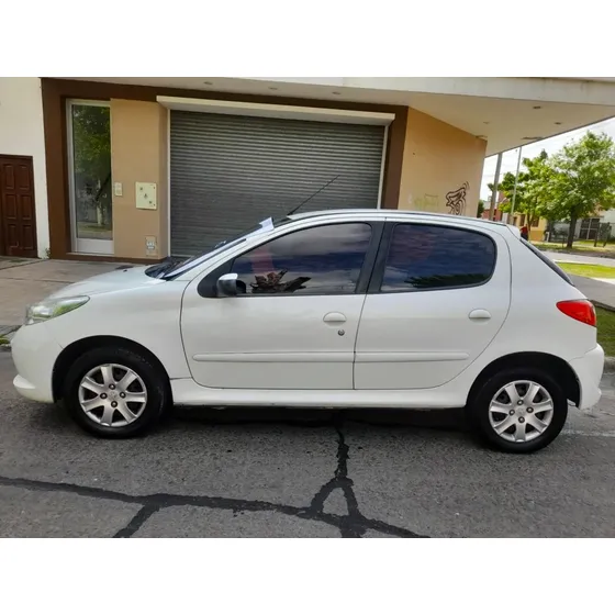 Peugeot 207 1.4 Allure 75cv