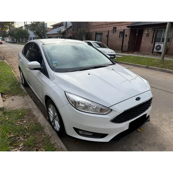 Ford Focus Iii 1.6 Sedan S