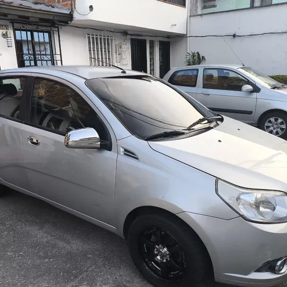 Chevrolet Aveo Emotion 2010 1.6l
