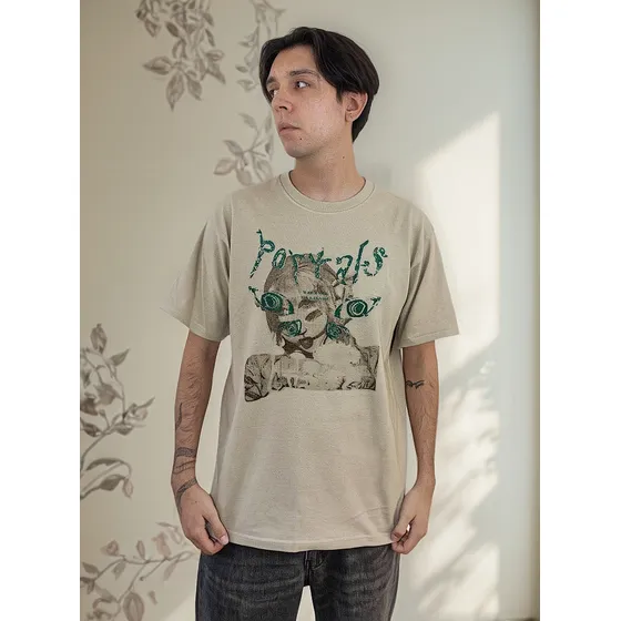 Playera Melanie Martinez Portals Beige