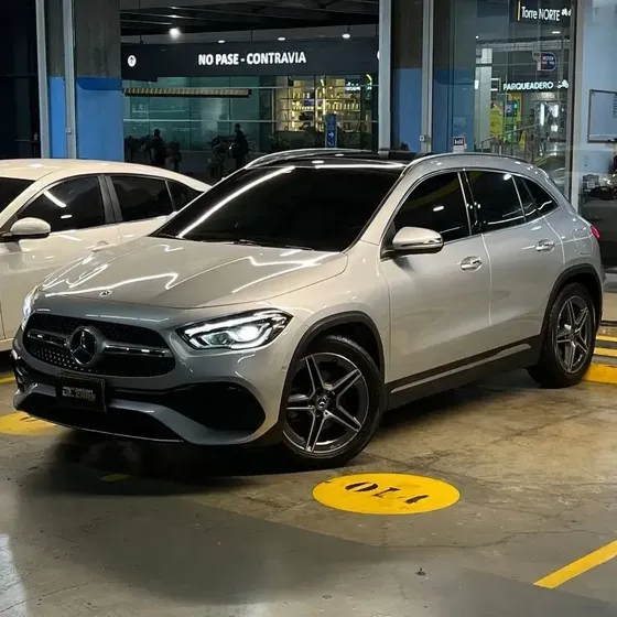 Mercedes-Benz Clase Gla 2023 1.3t Amg Line