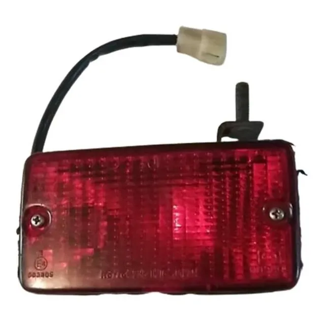 Mica Reflectora Con Su Base Parachoque Trasero Suzuki Vitara