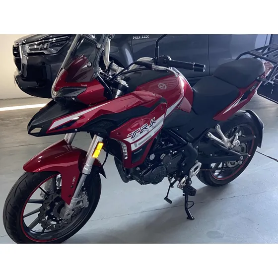 Benelli Trk 251