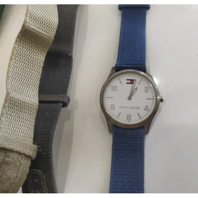 Reloj Tommy Hilfiger Original Modelo F90027 + Correas, Usado