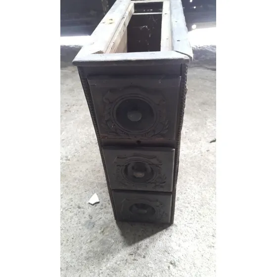  Cajonera Antigua Con  Cajones