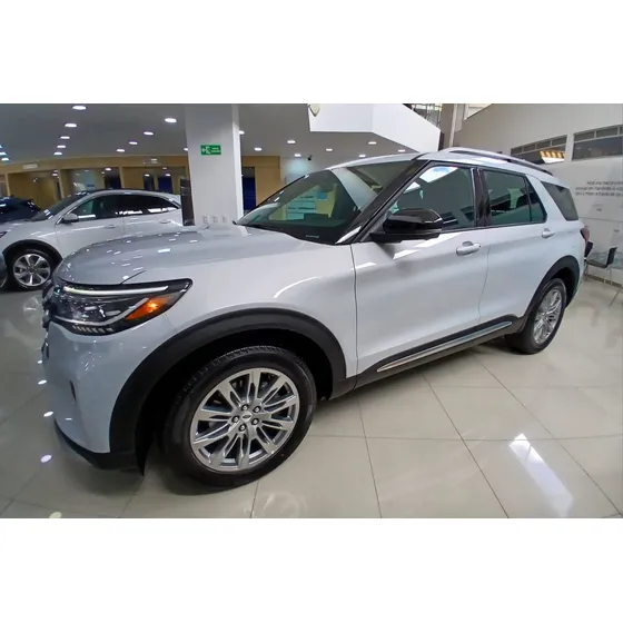 Ford Explorer Platinum