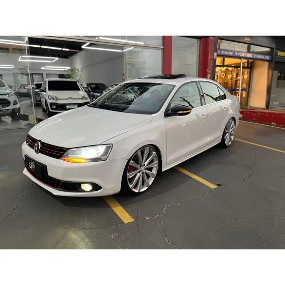 Volkswagen Jetta 2.0 Tsi Highline 4p