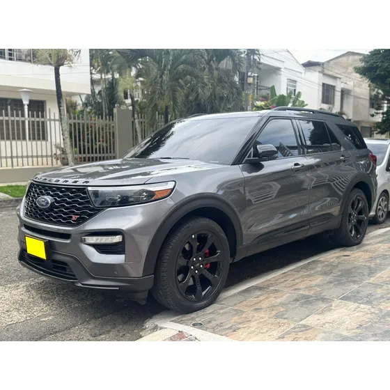 Ford Explorer St Full