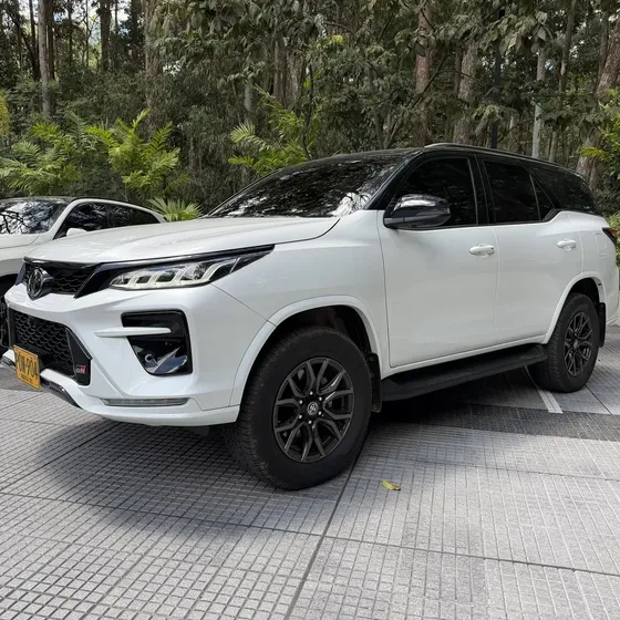 Toyota Fortuner 2025 2.8 Gr-s 4x4 Diésel