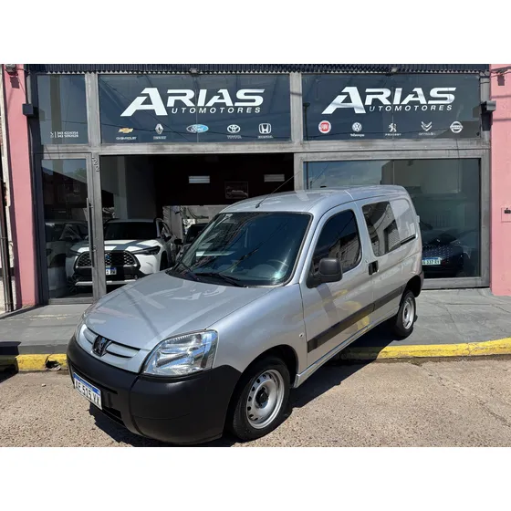 Peugeot Partner 1.6 Hdi Furgon Confort 92 5as
