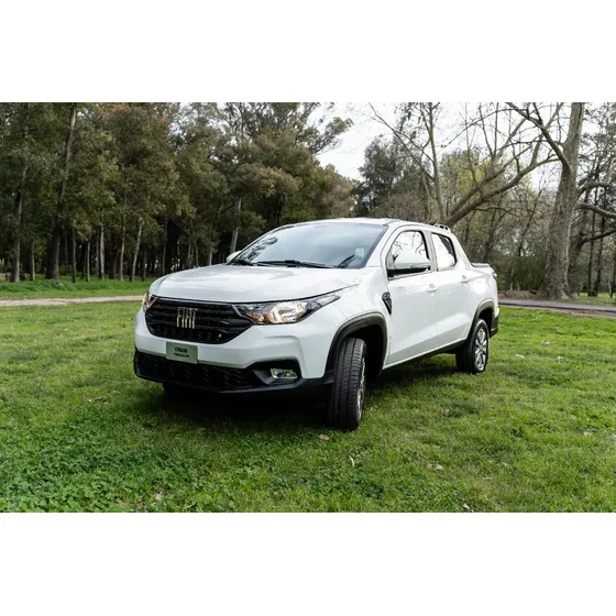 Fiat Strada 1.3 Freedom Dc Seguro Incluido Por Un Año Bse