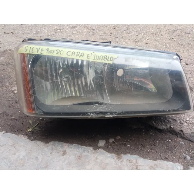 Faro Derecho Cheyenne Silverado Avalanche 2003-06 Original