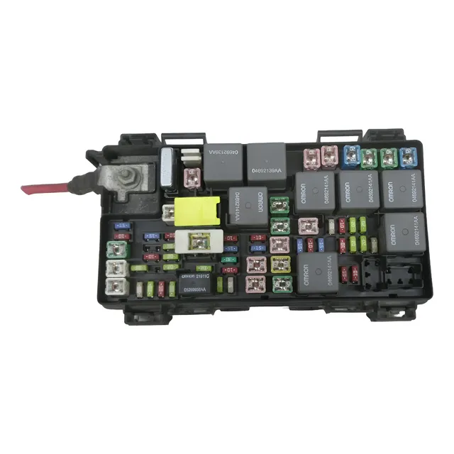 Caja De Fisibles Tipm Caravan Journey T&c 2009. 04692302ab