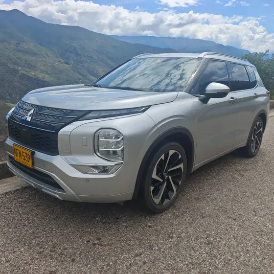 Mitsubishi Outlander 2024 2.4l 167 Hp 4x4