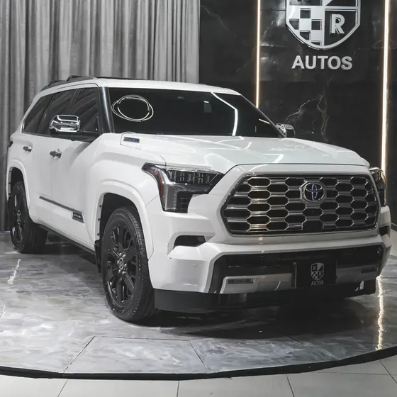 Toyota Sequoia 2024 3.4 Capstone