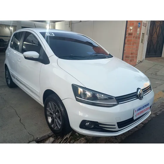 Volkswagen Fox 1.6 Connect Total Flex I-motion 5p
