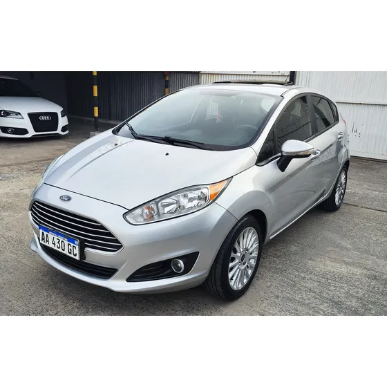 Ford Fiesta Kinetic 1.6 Se Plus Powershift 120cv