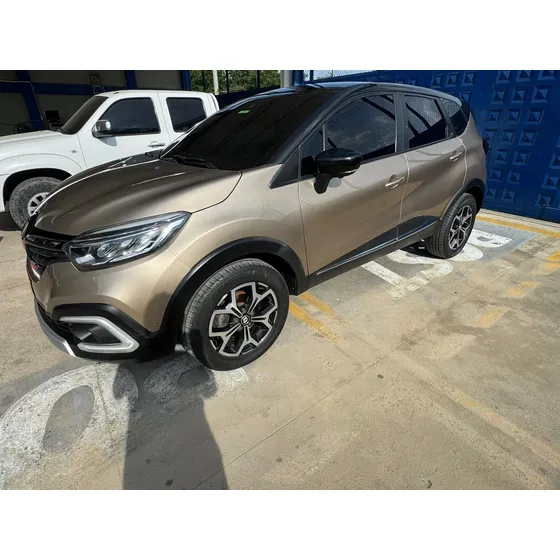 Renault Captur 1.3t Intens Cvt