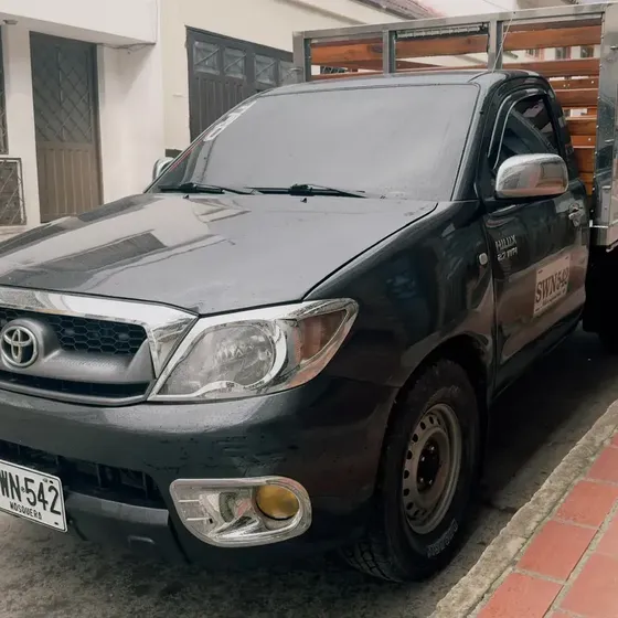 Toyota Hilux 2007 2.7 Est