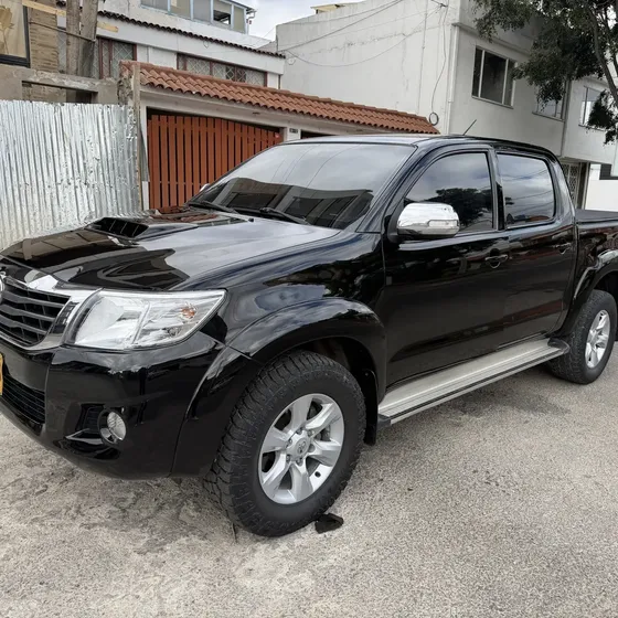 Toyota Hilux 2013 3.0 Srv