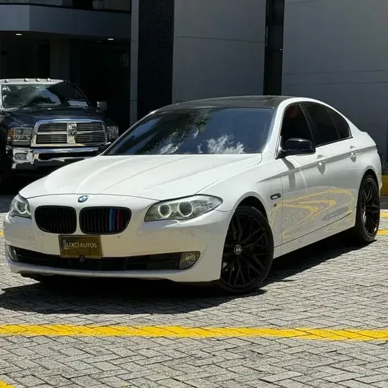 BMW 520i 2012 F10 Tp 2000cc
