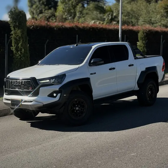 Toyota Hilux 2025 Gr Turbo Diesel 2025