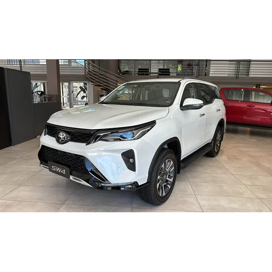 Toyota Sw4 2.8 Srx 204cv 4x4 7as At