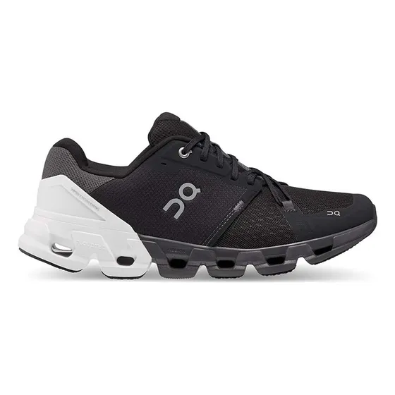 Zapatilla On Running Cloudflyer 4 Hombre Negro Blanco