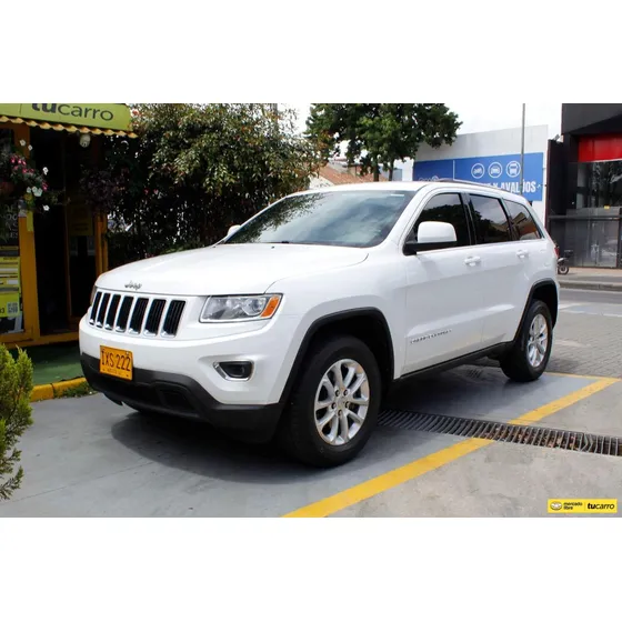 Jeep Grand Cherokee 3.6 Laredo At 4x4