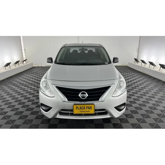 Nissan Versa Drive