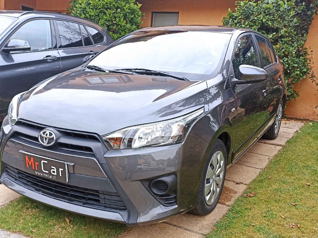 Toyota Yaris Sport Sport