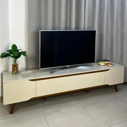 Rack Retrô Shop 2,20m Para Tv 70 Moderno E Aconchegante - 7 Off White Bege Ac Cedro Frj Ac