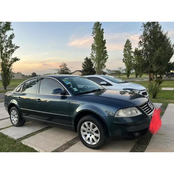 Volkswagen Passat 1.8 T Trendline