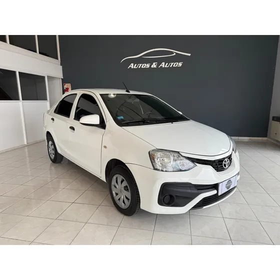 Toyota Etios 1.5 Sedan X