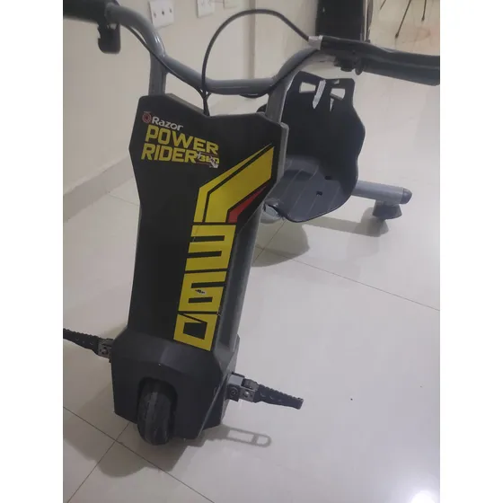 Triciclo Razor Eléctrico 360grados