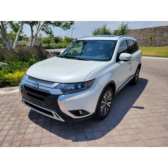 Mitsubishi Outlander 2.4 Limited Cvt